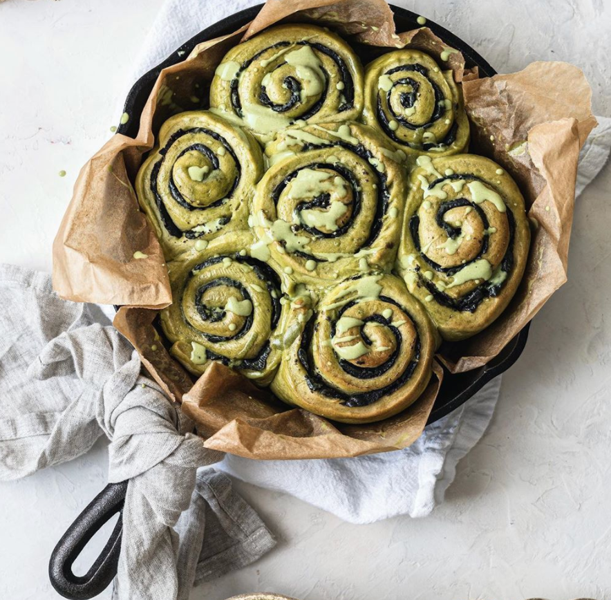 matcha black sesame swirl breakfast bun recipe